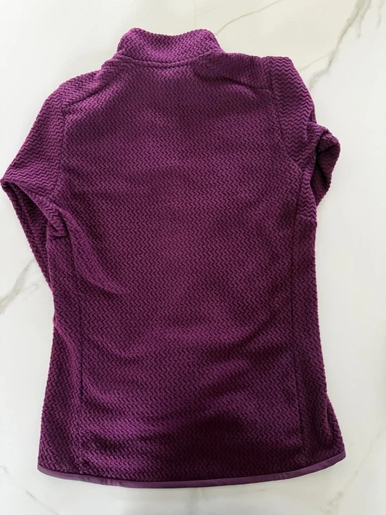 Patagonia Plum Quarter-Zip Fleece Pullover NWOT - Picture 2 of 4